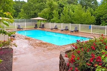 View of pool at Silvertree Apartments